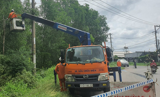 EVNHCMC chủ động phòng tránh các tai nạn về điện trong mùa mưa bão